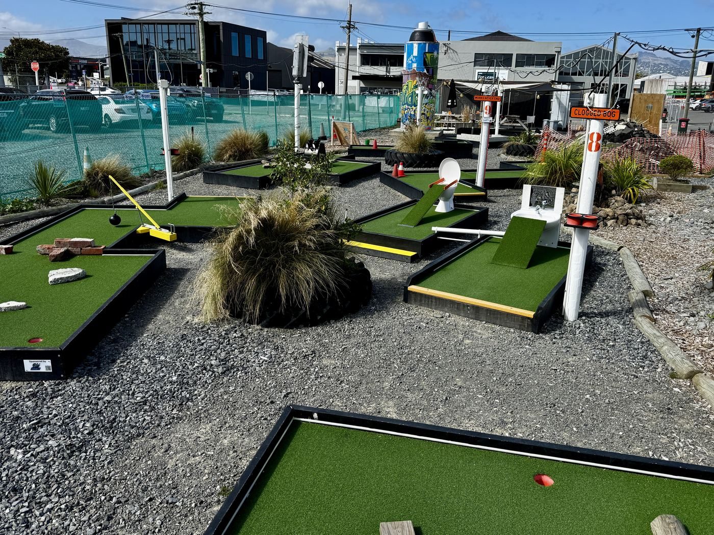 Multiple holes of the Fillin' Holes course